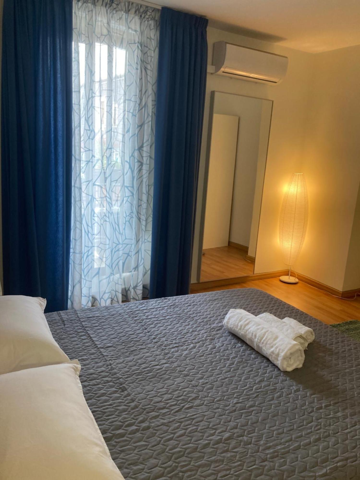 Casitta Stesicoro Apartment Catania Bagian luar foto