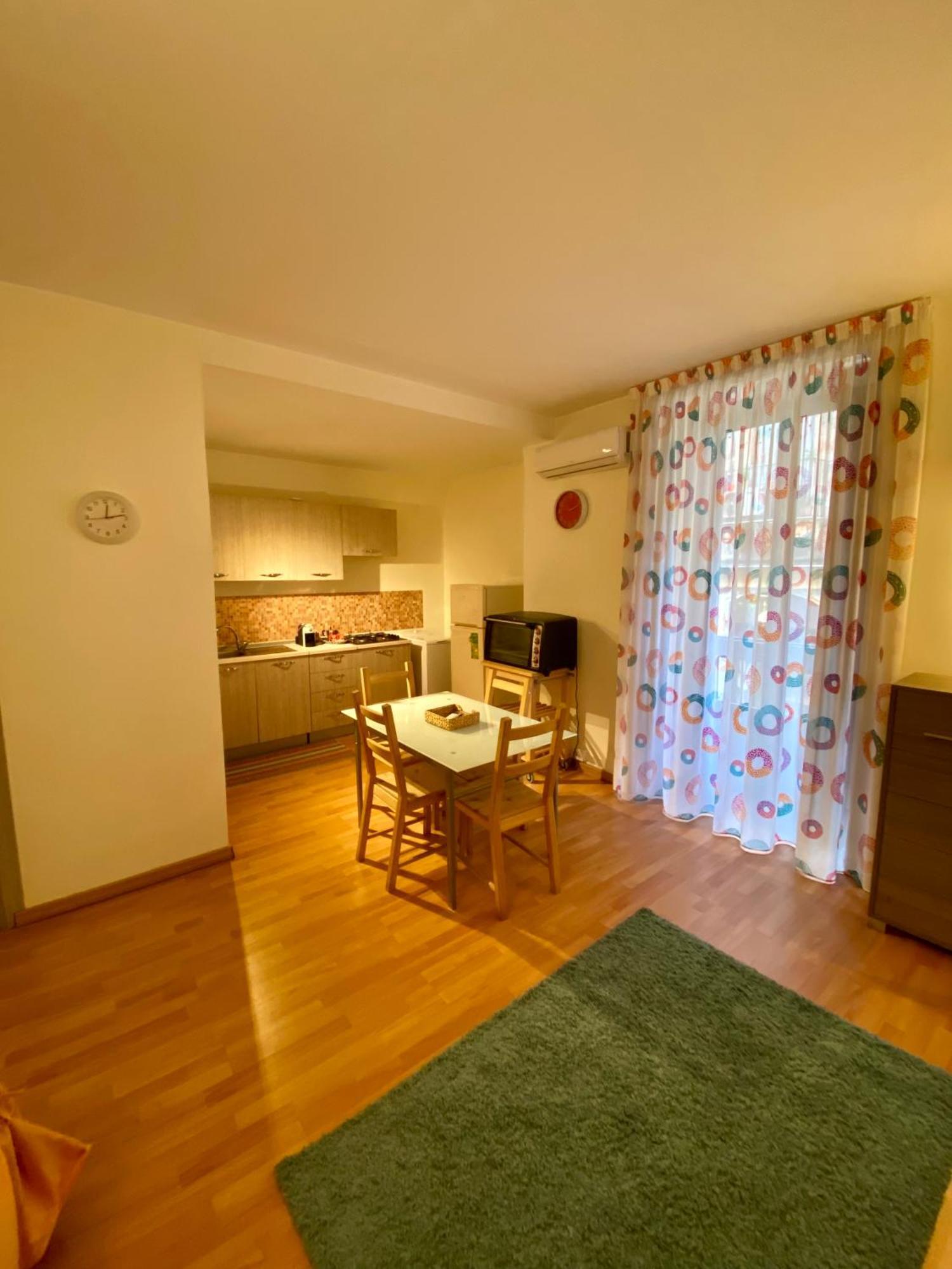 Casitta Stesicoro Apartment Catania Bagian luar foto